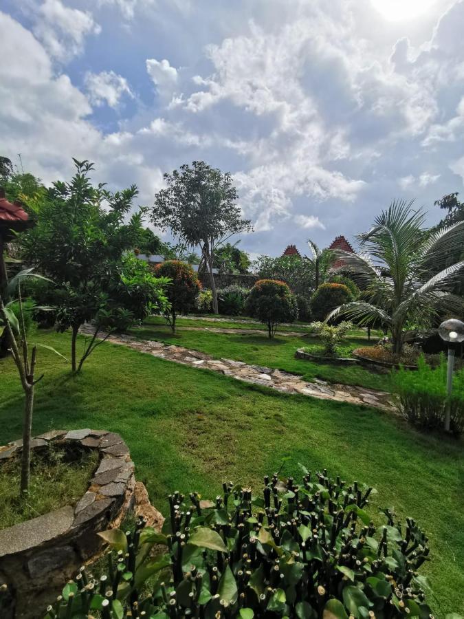 קרימונג'אווה Mirabelle Joglo Village מראה חיצוני תמונה